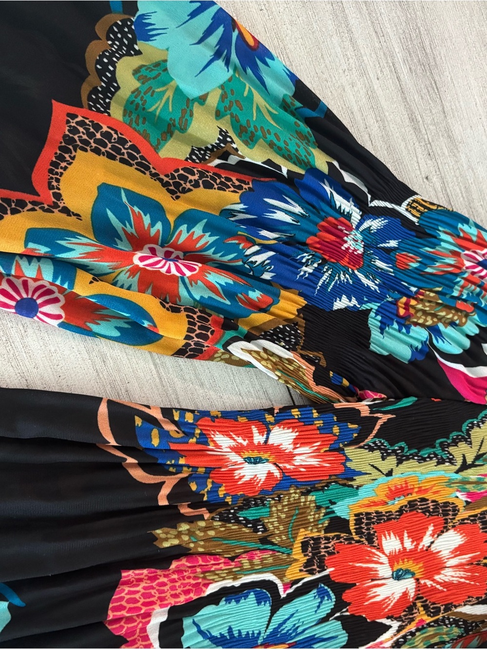 Spense Multicolor Floral and Abstract  top